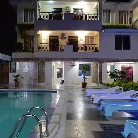 Royal City Dubai Complex Kisumu Eksteriør billede