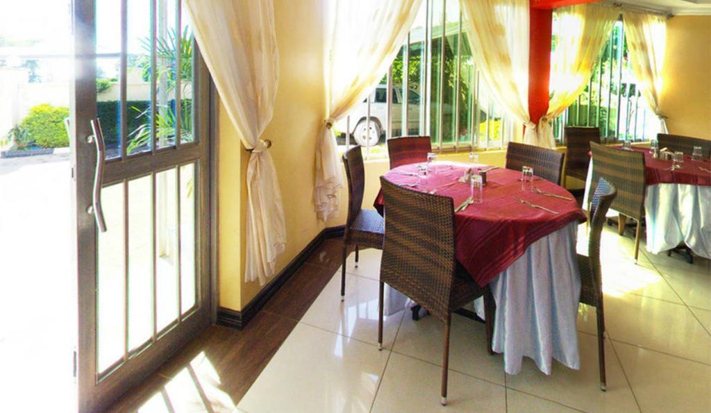 Royal City Dubai Complex Kisumu Eksteriør billede