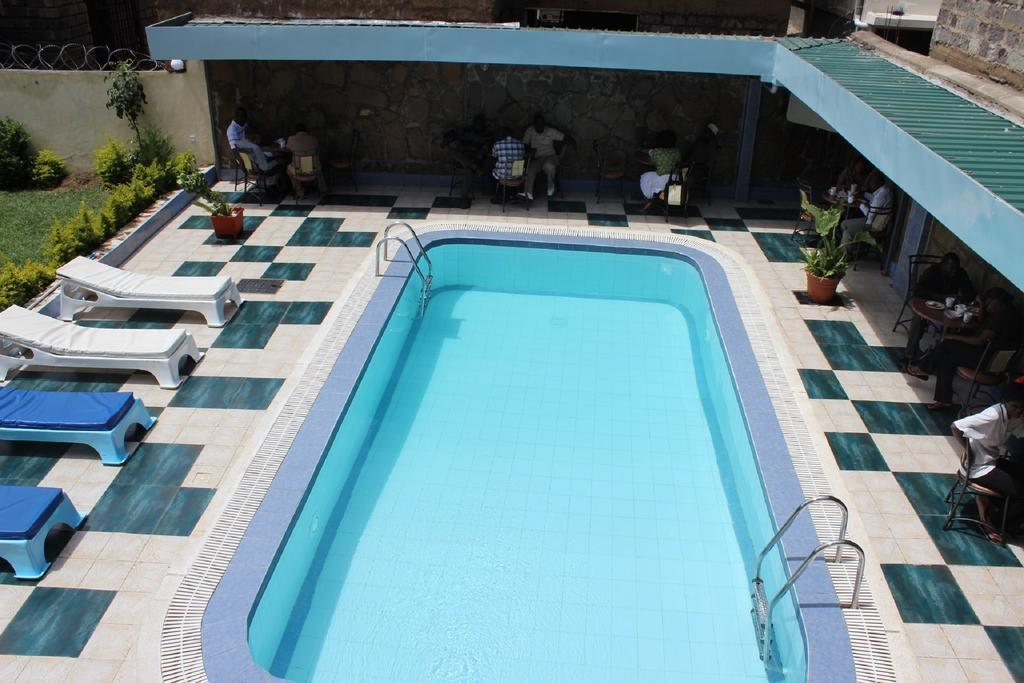 Royal City Dubai Complex Kisumu Eksteriør billede