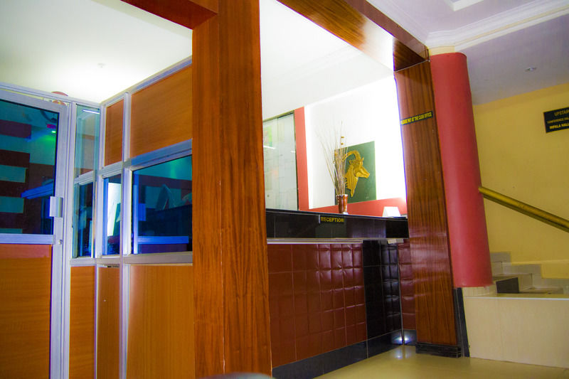 Royal City Dubai Complex Kisumu Eksteriør billede